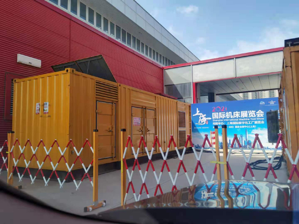 米易发电车出租-发电机无电压或电压太低怎么办？