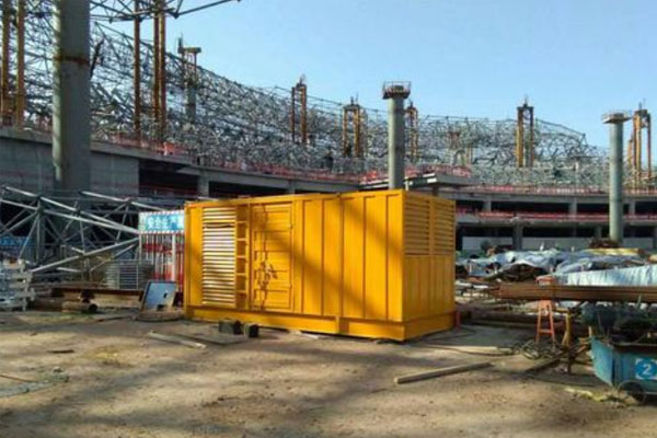 米易发电机出租如何判断空气滤清器是否需要更换？